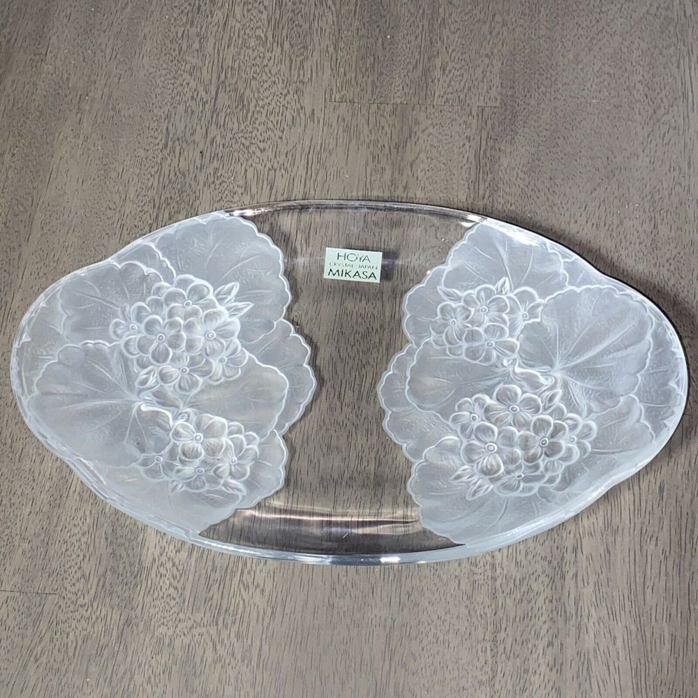Vintage Mikasa Hoya Lead Crystal‎ Floral Engraved Glass Serving Tray 13" x 8"